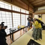 メロン写真撮影の様子2